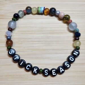 Stick Season- Noah Kahan Friendship Bracelet, Size 7.5"